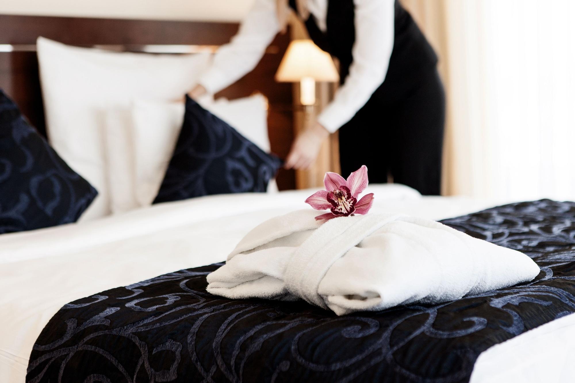 Hotel Vier Jahreszeiten סטארנברג מראה חיצוני תמונה