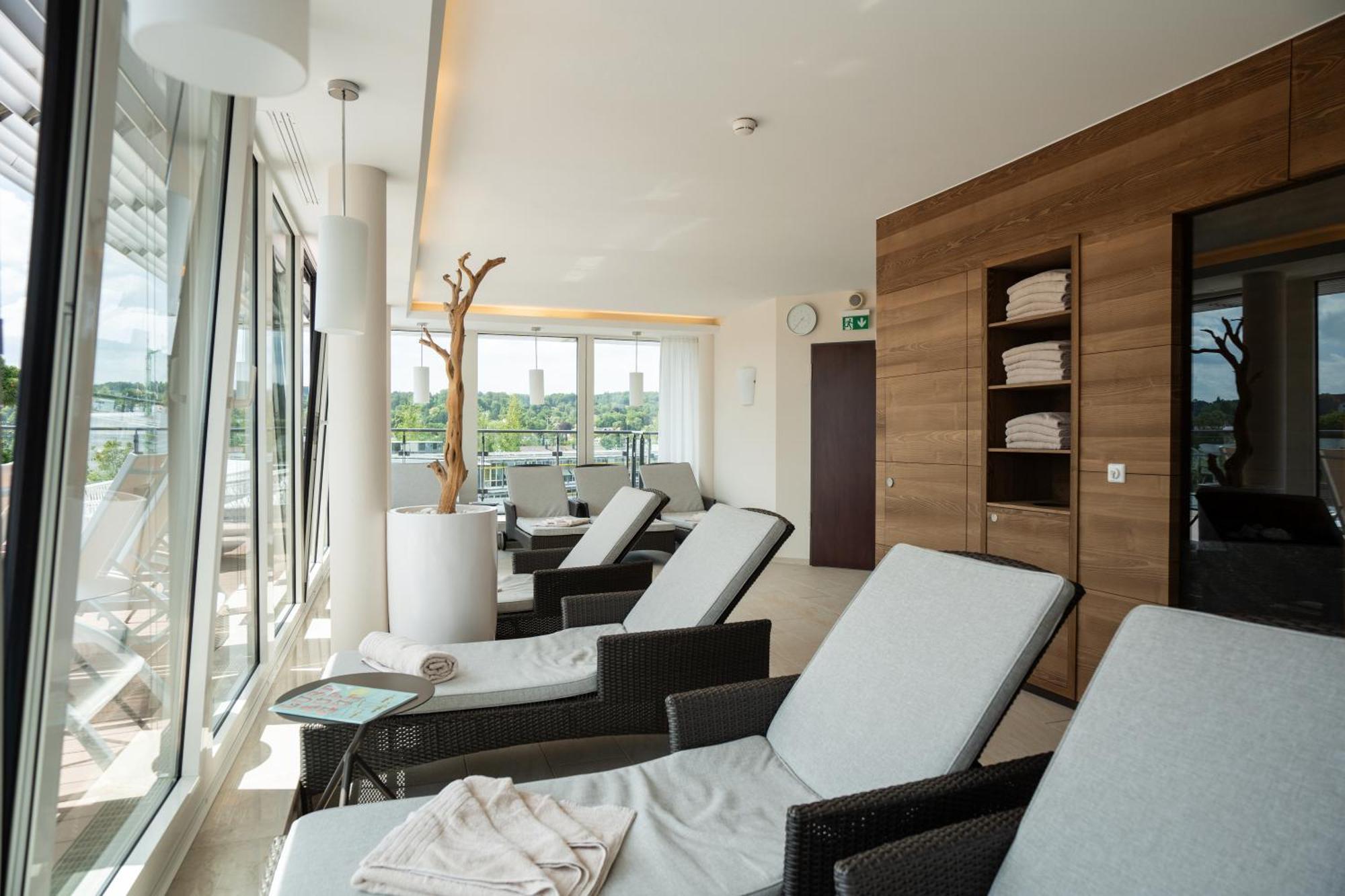 Hotel Vier Jahreszeiten סטארנברג מראה חיצוני תמונה