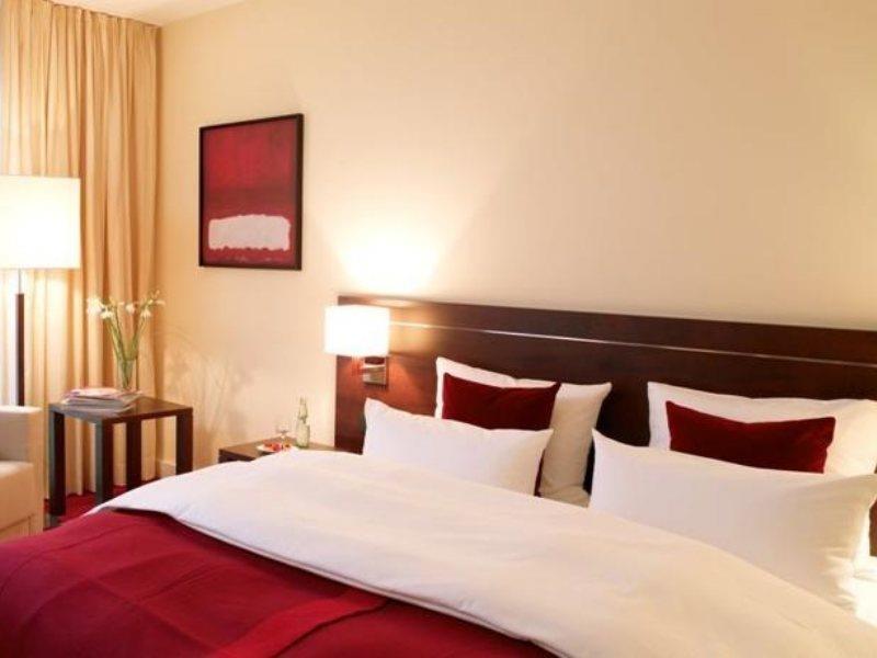 Hotel Vier Jahreszeiten סטארנברג מראה חיצוני תמונה